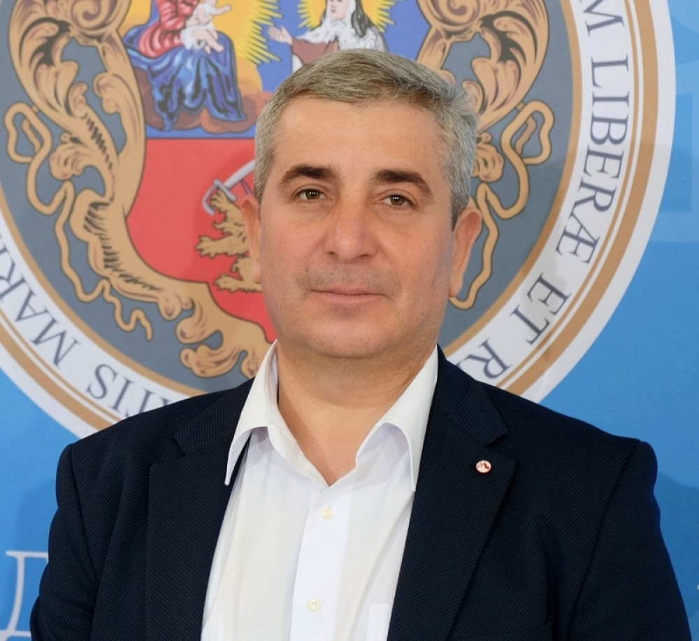 "Nastavljamo sa merama koje će biti usmerene na budućnost Srbije, na našu decu"