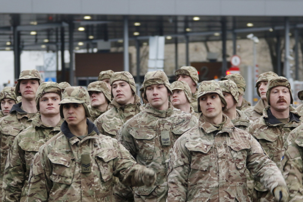 Ambasador izdao saopštenje, veliki vojni kontingent se iskrcao na granici Srbije!