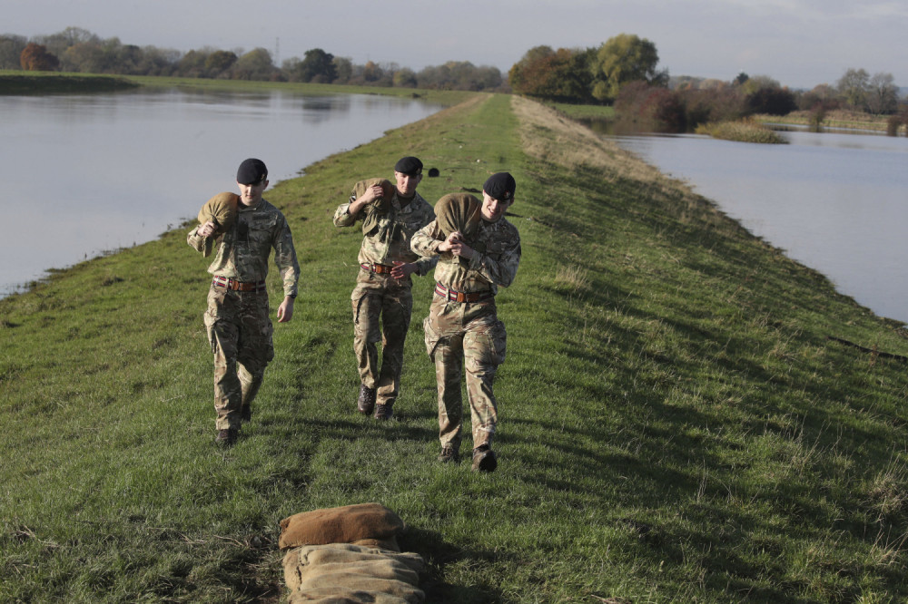 Mujo se seća kako mu je bilo kad je tek stigao u JNA, a kad ga je kapetan upitao odakle dolazi…