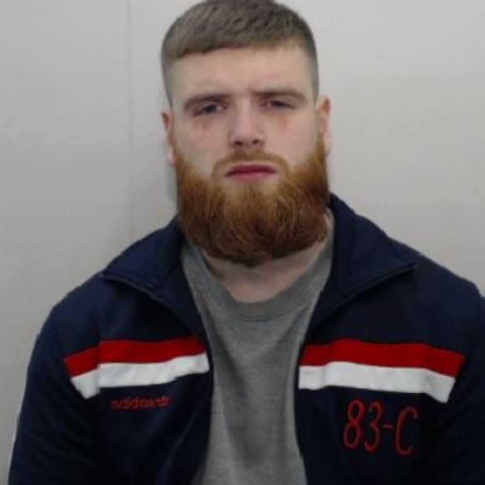 Devojčica je držala je baku za ruku, a onda je naišao on i oduzeo joj život! (FOTO)