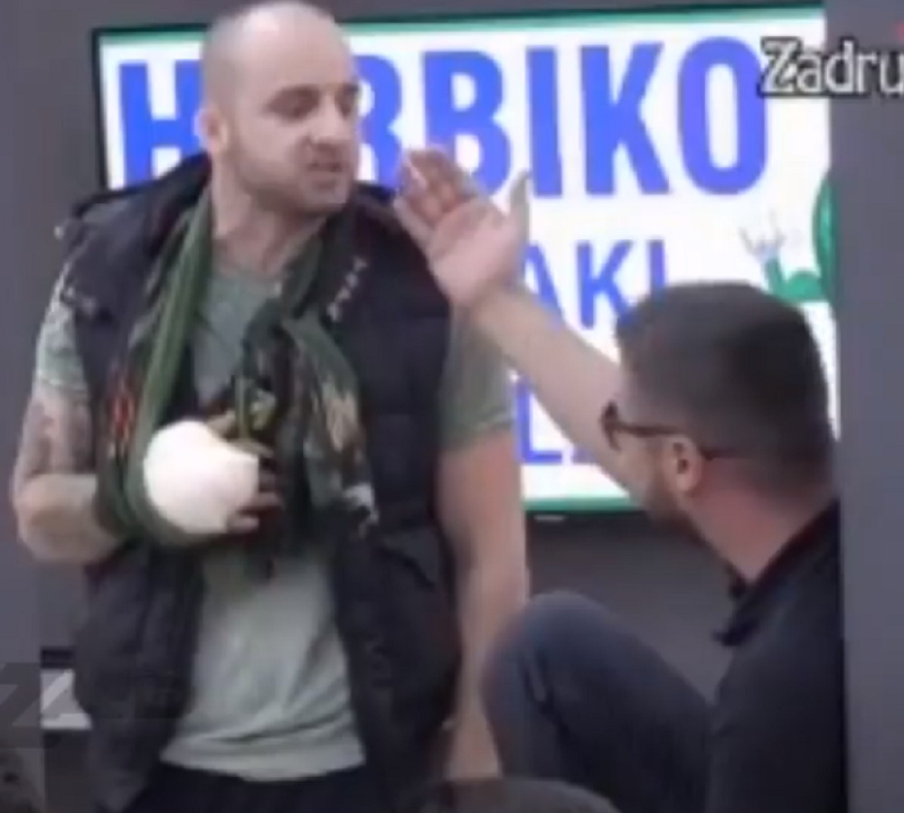Marko Miljković brutalno javno pretio Mlađi: "Polomićeš i drugu ruku!" (VIDEO)