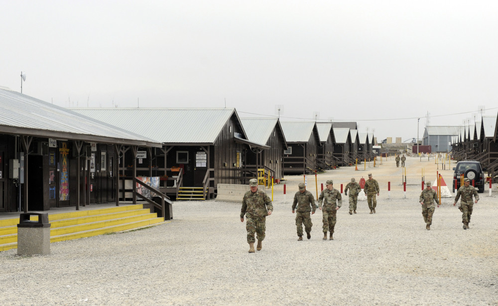 Korona kosi američke vojnike, zarazili i bebu od 10 meseci