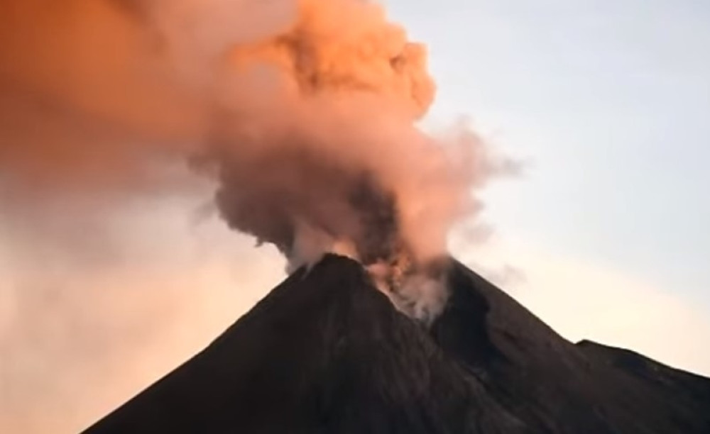 Proradio jedan od najaktivnijih vulkana na svetu (VIDEO)