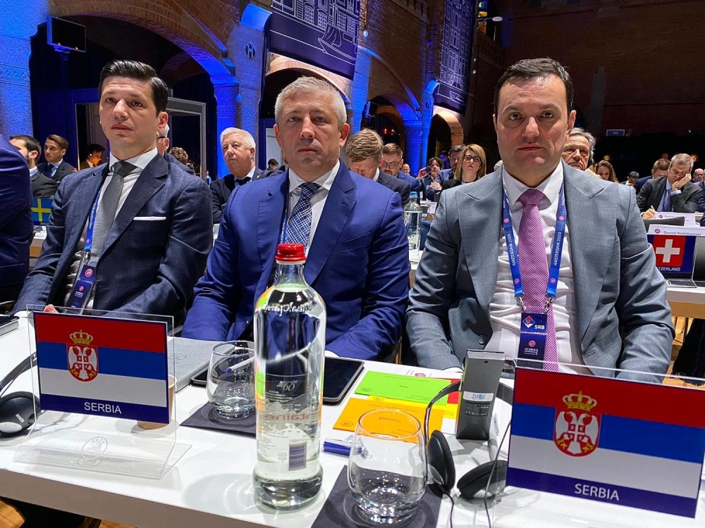 Čelnici FSS pobedili koronu!