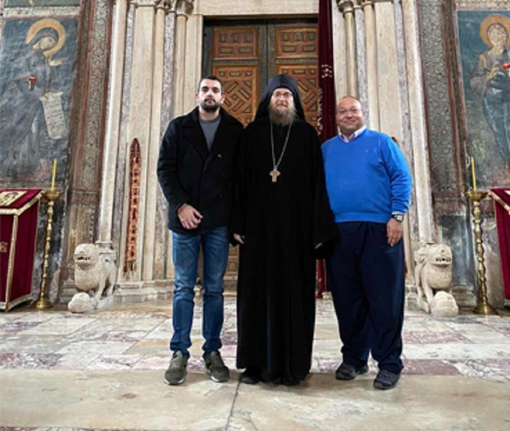 Partizan ne da svetinje