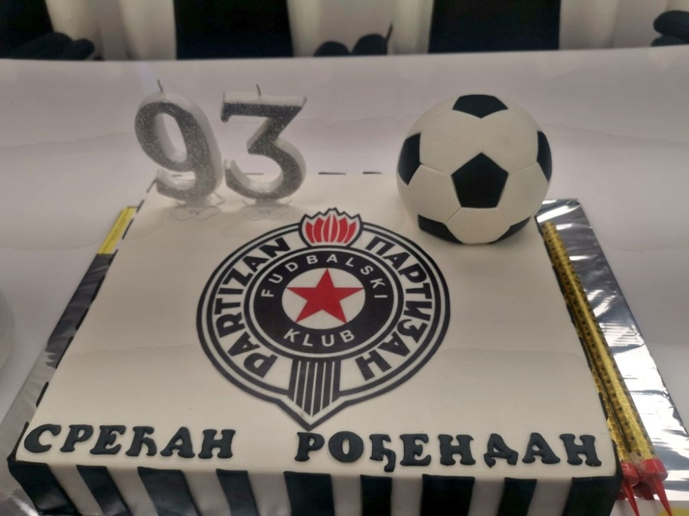 Legendarni napadač Partizana proslavio 93. rođendan (FOTO)