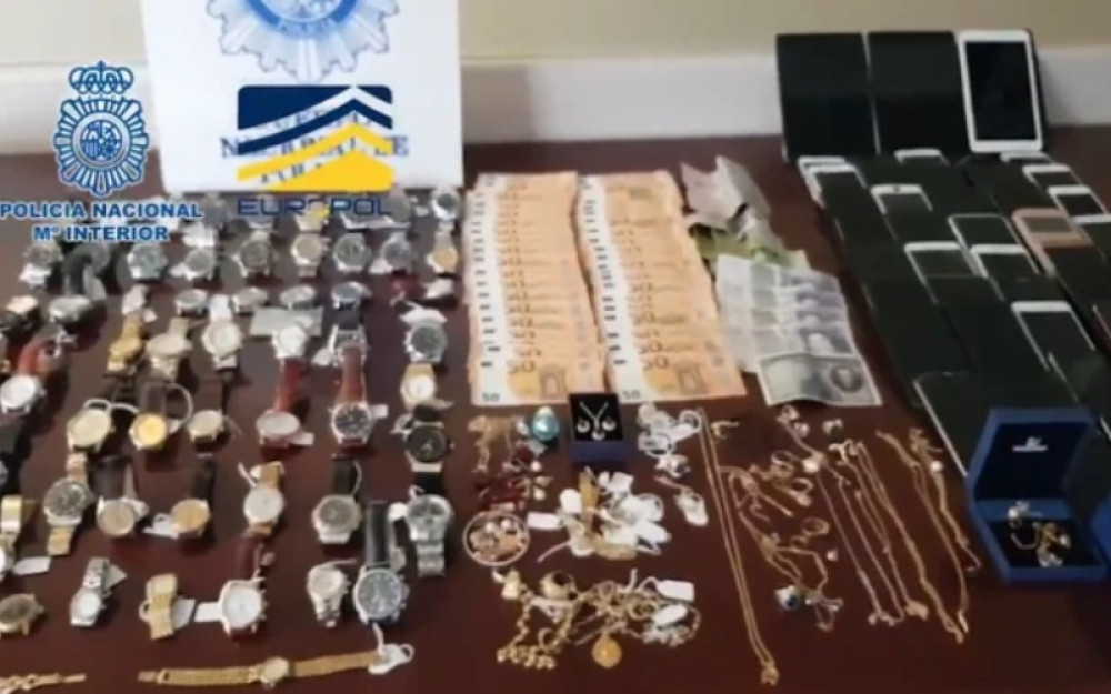 Pola Evrope su opljačkali, a njihov "plen" je ispunjenje svakog sna! (FOTO/VIDEO)