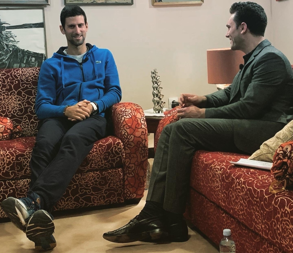 Đoković primio novinara u sobi  pokojnog dede, ugostio ga kao pravi domaćin (FOTO)