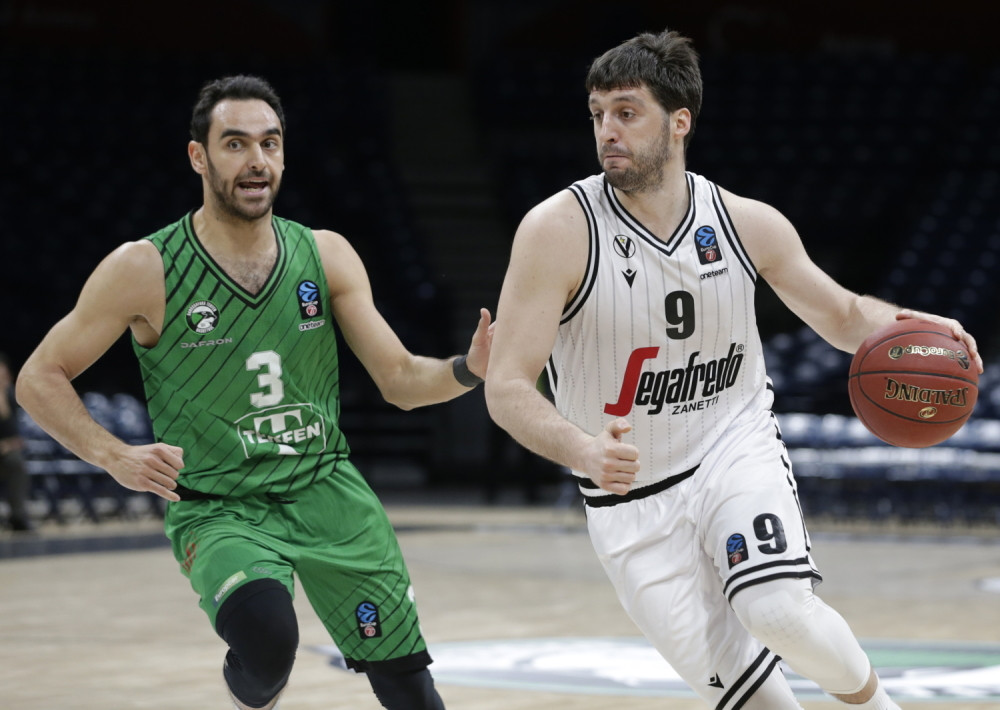 Ljudi koji se ne razumeju u košarku daju sebi za pravo da donose odluke! (FOTO)