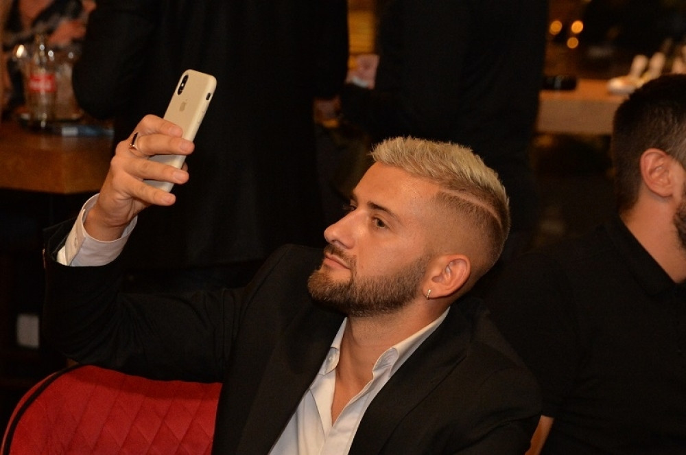 Golišavi kadar Sava Perovića izazvao pervezrnu reakciju: "Kao da mu neko sv*šava!" (VIDEO)