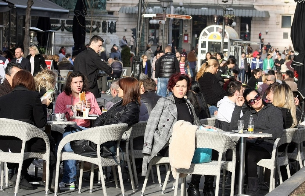 Država deli 5.000 dinara za odmor u Srbiji, vaučer može biti vaš