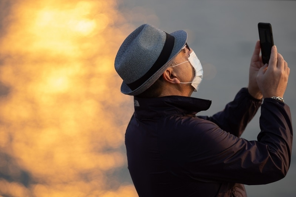 Mujo i Haso u karantinu zbog korone, pričaju samo sa maskama, kad pita jedan dugog...