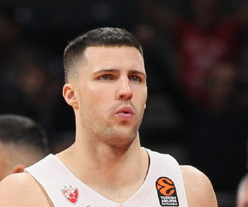 Imate problem sa održavanjem forme u samoizolaciji? Bili Beron će držati javne treninge (FOTO)