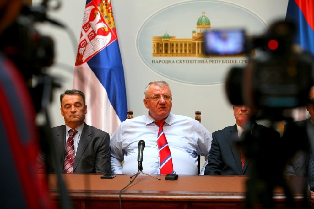 Šešelj predao dokumenta, na spisku ime generala