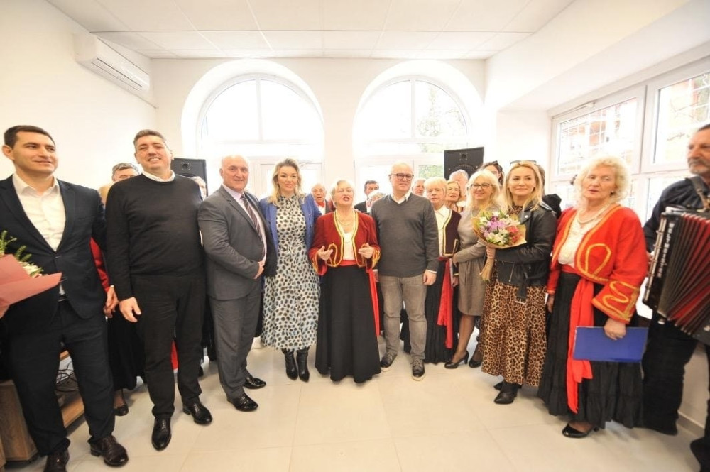 Otvoren dnevni centar za stare u Železniku (FOTO/VIDEO)
