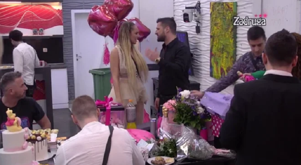 Skandal za skandalom! Marko Miljković uništio Lunin rođendan zbog Slobe Radanovića! (VIDEO)