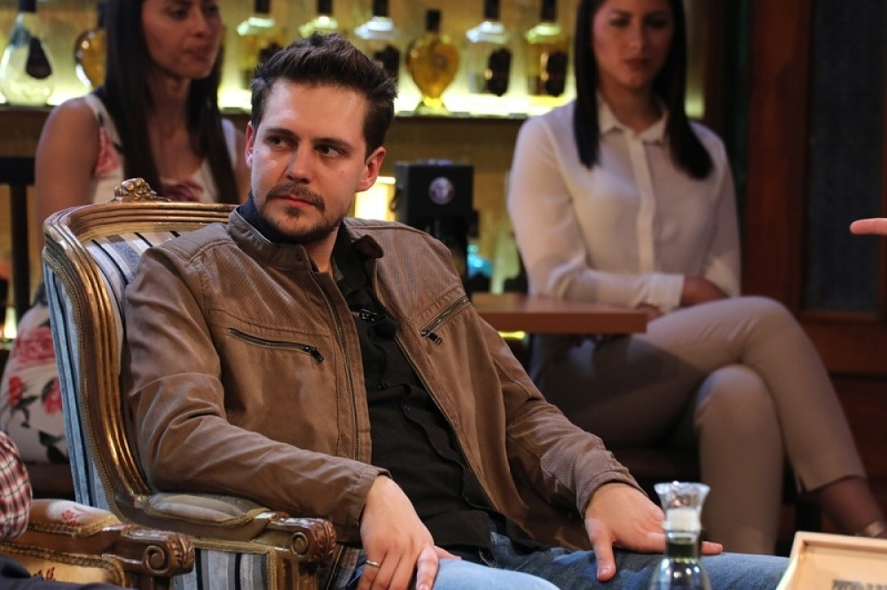 Miloš Biković večeras u 21h na zahtev publike u glavnog ulozi predstave "Dama s kamelijama"