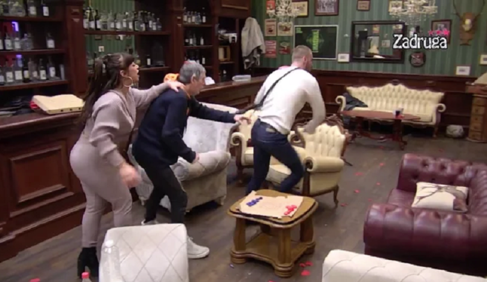 Mensur završio u zatvoru! Lomio sve redom, nije mogao da se obuzda! (VIDEO)