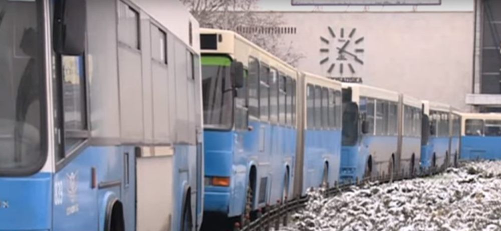 Cena karte za gradski pevoz duplo jeftinija!