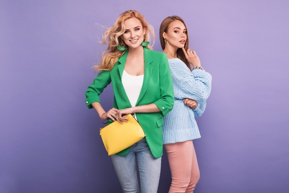 Moda za proleće koja će vas učiniti ženstvenom za svaku priliku: Za mame, devojke, decu i tinejdžere (FOTO)