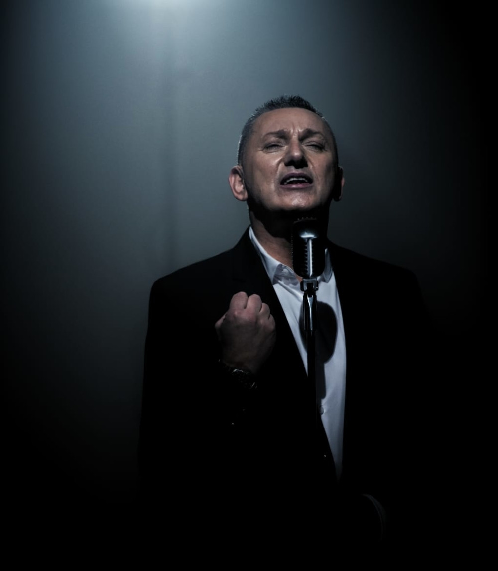 Objavljen novi video Šaka Polumente, zbog njega i ove pevačice se gori internet