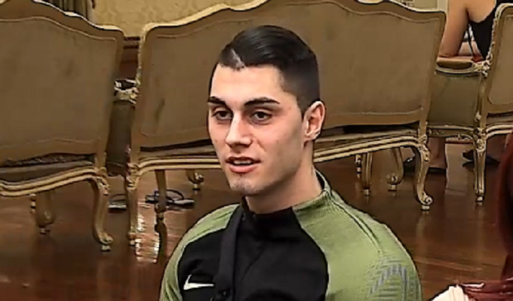 Zoran Jovanović odlučio da se krsti! Kum će mu biti ovaj učesnik "Parova"!