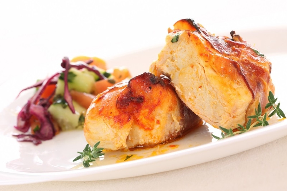 Sočna piletina sa slaninom i kačkavaljem