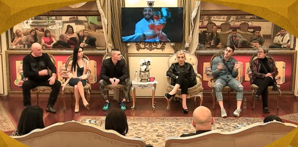 Učesnica "Parova" otkrila da je bila u vezi sa oženjenim muškarcem! "Obnovili bi ljubav da uđe u vilu!"