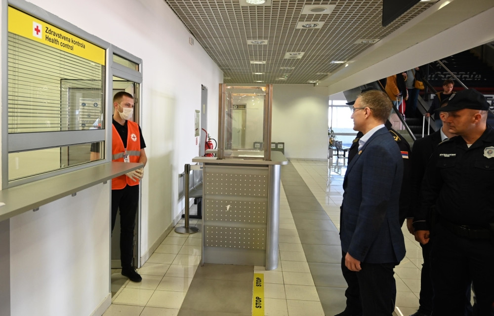 Zbog onih neodgovornih, za sve putnike važiće nova pravila