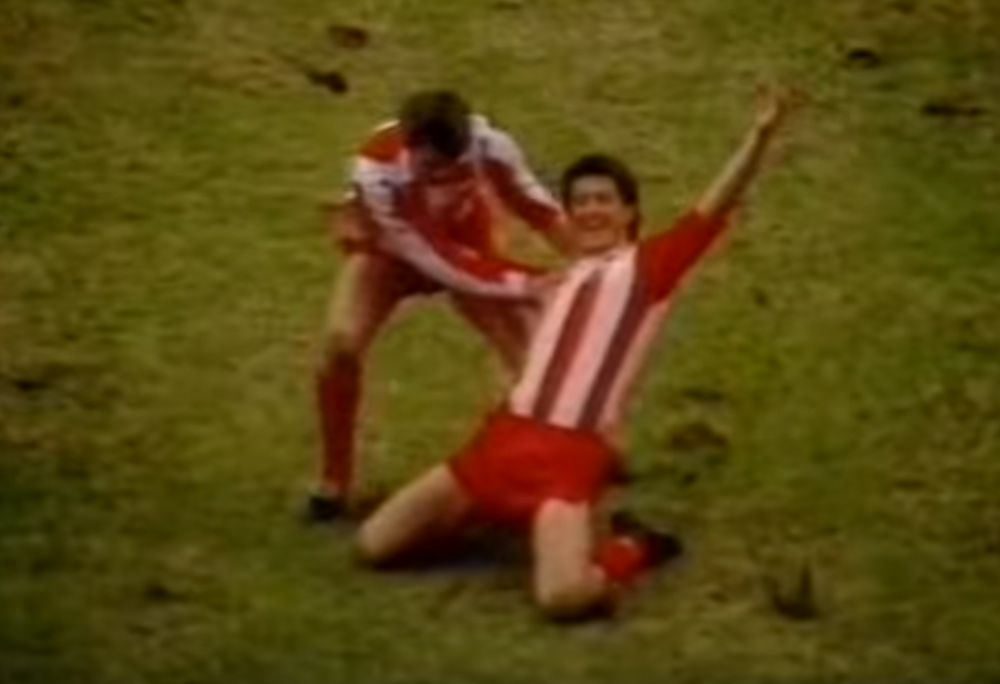 Pre 34 godine Partizan i Crvena zvezda su odigrali meč za sva vremena (VIDEO)