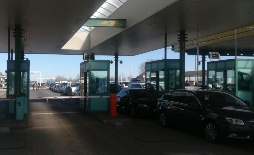 Skenirali kamion iz Bugarske pun pšenice, kada su videli sliku hitno su počeli da otvaraju tovarni deo!