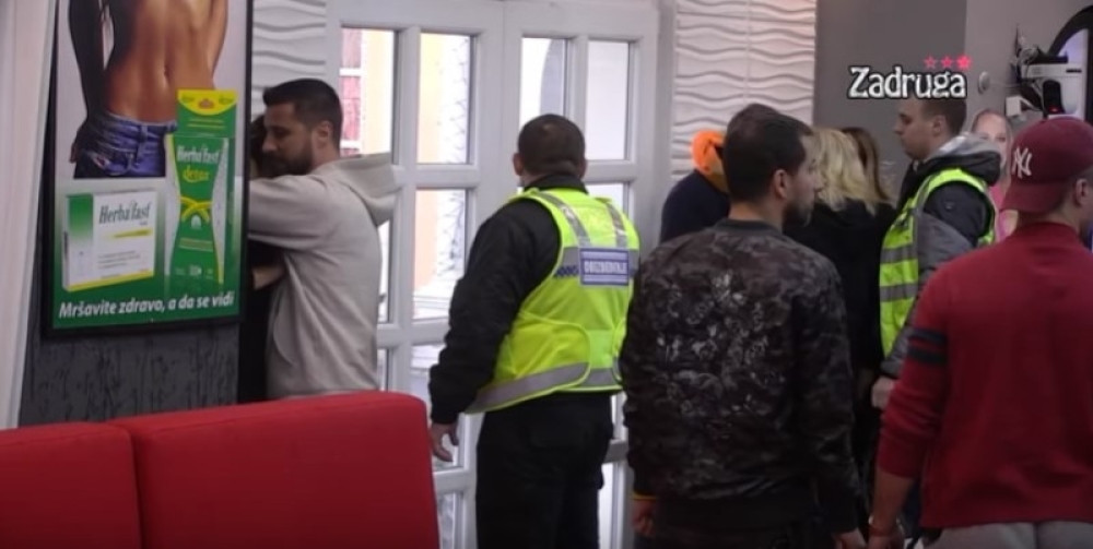 Anabela napala Lunu! Tresla se Bela kuća! (VIDEO)