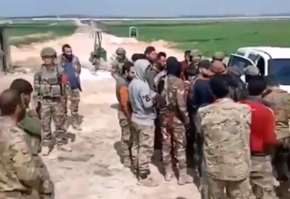 Pro-turski militanti napali tursku vojsku (VIDEO)