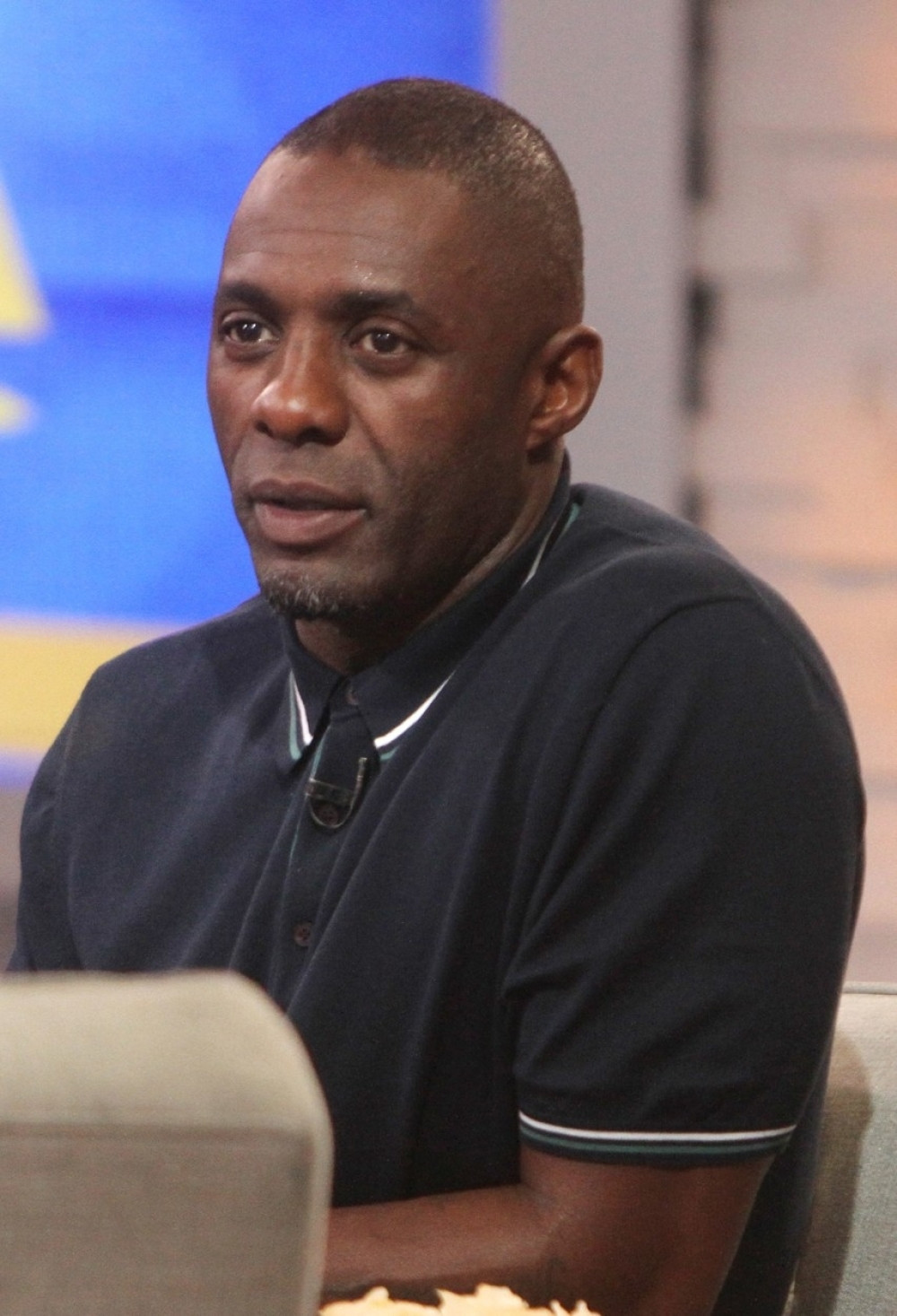 Čuveni glumac pozitivan na koronavirus! Momentalno izolovan, a evo kako se oseca