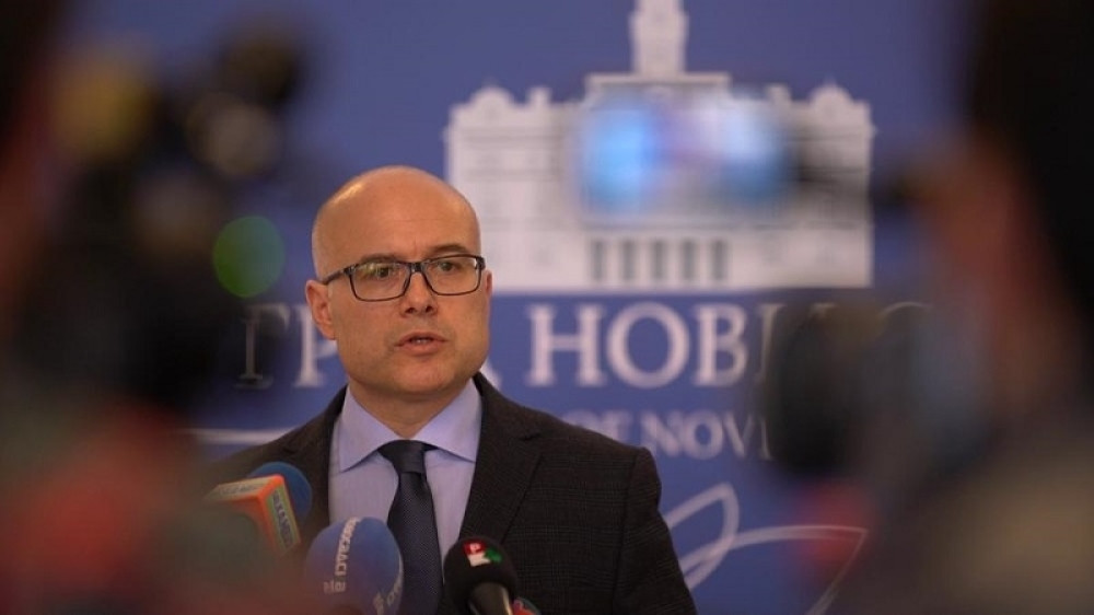 Svim penzionerima s primanjima do 30.000 stiže paket! Pomoć i socijalnim slučajevima