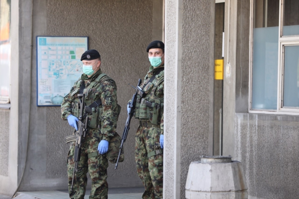 Vučić odgovorio na pitanje novinara: To mogu da čuvaju samo oružjem