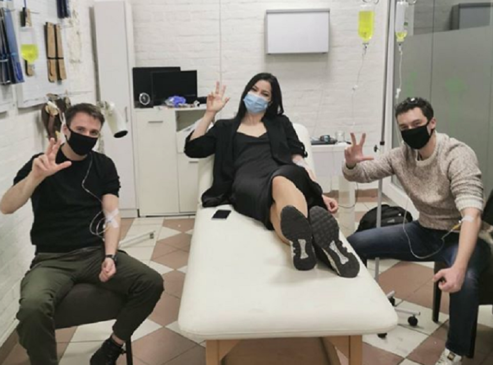 Mladi srpski glumci se oglasili iz bolnice! (FOTO)