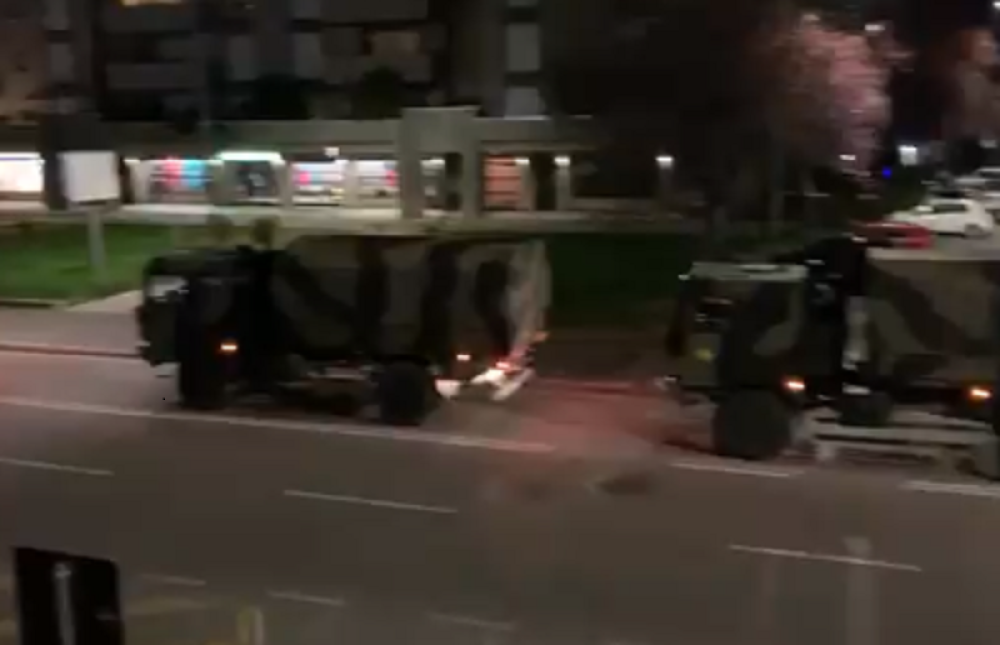 Vojni konvoji odvoze tela mrtvih iz Bergama u druge delove zemlje (VIDEO)