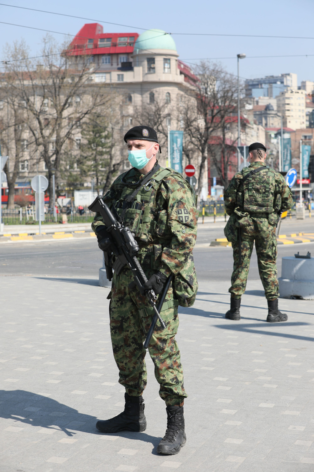 Muškarac (54) na društvenoj mreži pisao da je voče i povrće zaraženo koronom