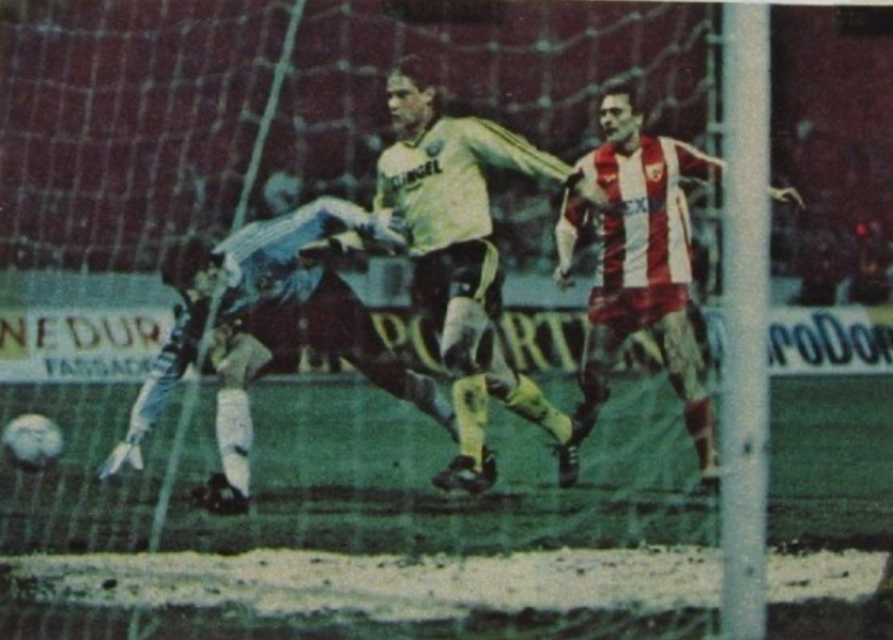 Zvezda pokorila Drezden u velikom stilu, došlo i do prekida meča zbog huligana (VIDEO)