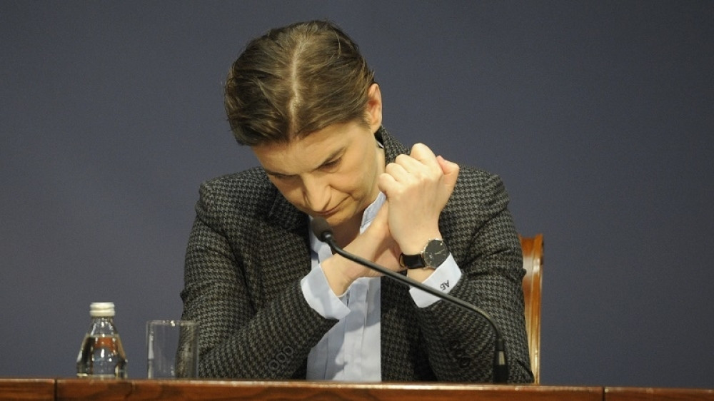 "Sutra između 19 i 20 sati očekujemo veliku pošiljku iz NR Kine" Dolaze nam i kineski lekari!