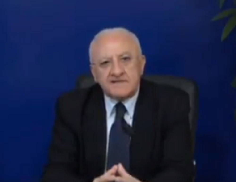 "Gde koji k***c idete!? Ti vaši psi kao da imaju upalu prostate pa ih izvodite 100 puta dnevno!" (VIDEO)