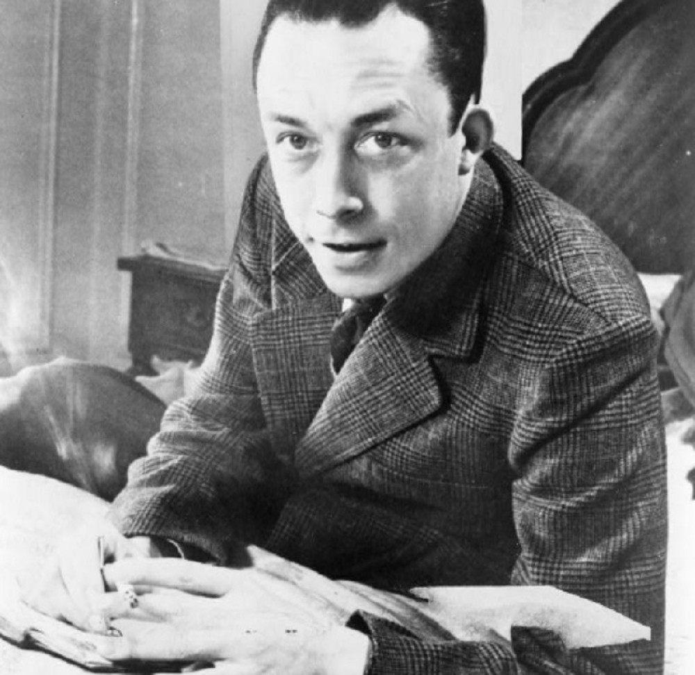 Kako je Alber Kami u romanu "Kuga" opisao i današnju situaciju: Bacil koji razara društvo, prva stvar koju je bolest donela u naš grad je otuđenost