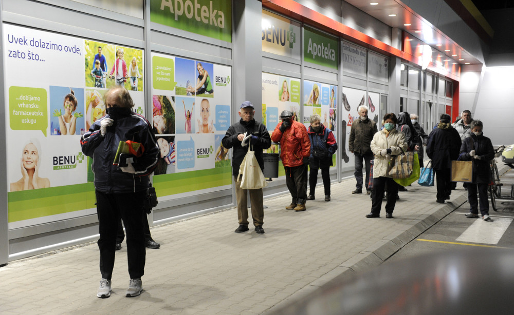 Banke i pošte rade u nedelju, penzioneri treba da se opredele kako će biti isplaćeni