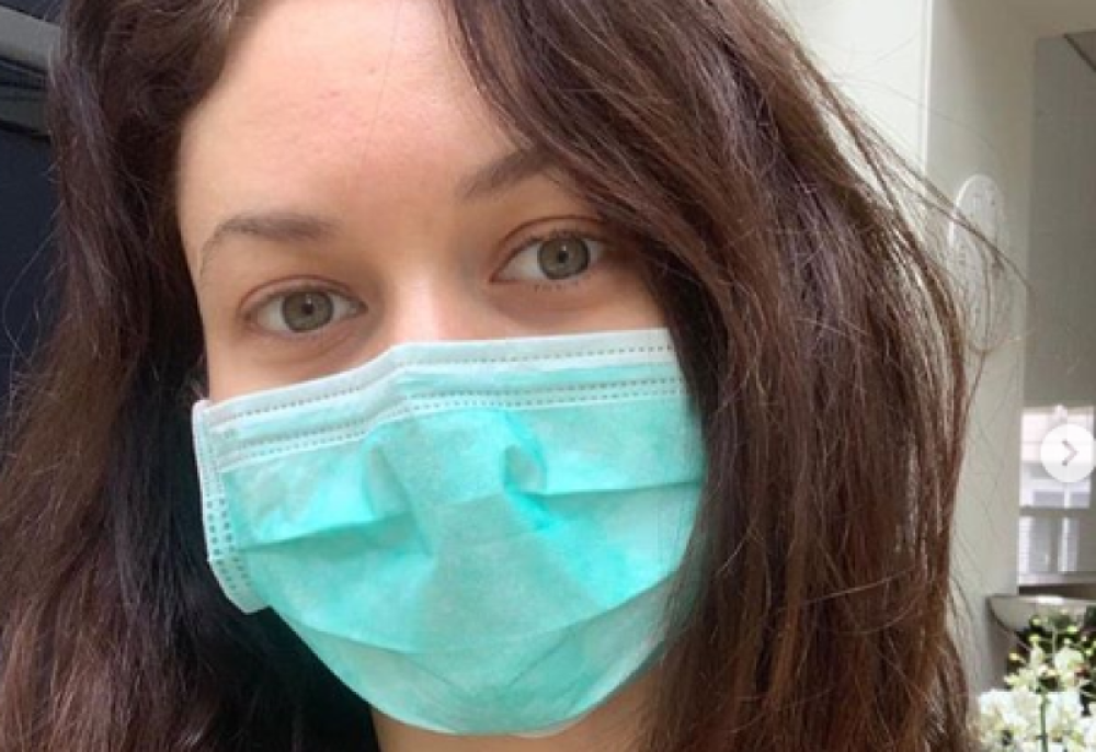 Nakon dve nedelje lečenja u kućnoj izolaciji, Olga pobedila koronavirus! (FOTO)