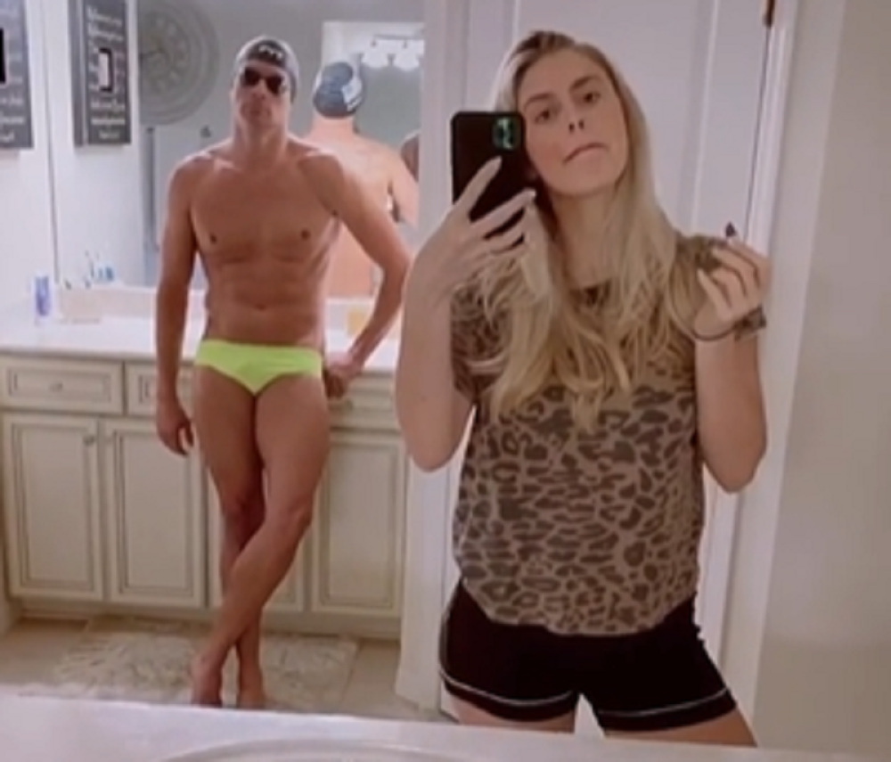 Američki plivač snimao suprugu u toplesu - rukama pridržavala grudi, a on samo u gaćicama (VIDEO)