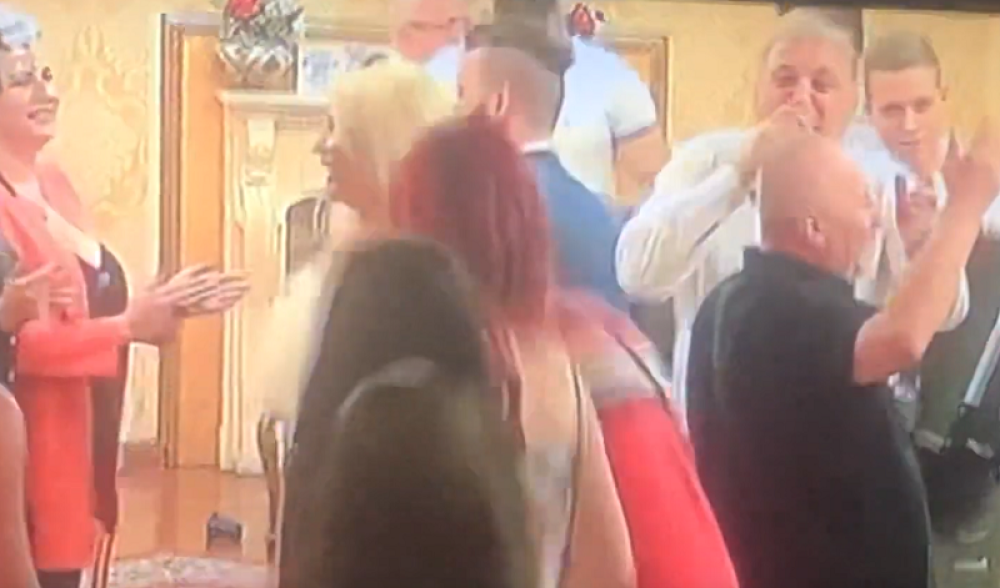 Bivši učesnik "Parova" pobedio koronu pa se oglasio snažnom porukom!