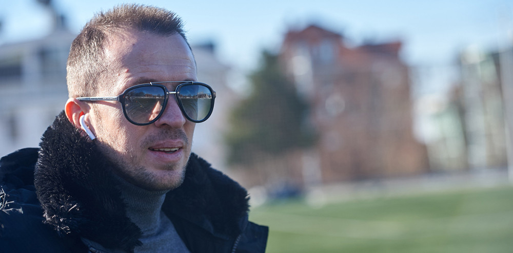 Direktor Omladinske škole Čukaričkog pozvao na poštovanje mera, progovorio i o "ratnoj ligi" za vreme bombardovanja