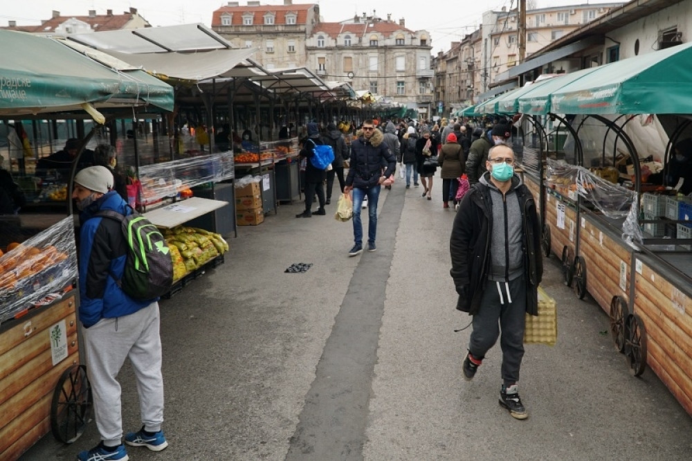 Devojčica po celom telu bila prekrivena jakim osipom i koprivnjačom, roditelji odmah zvali Hitnu