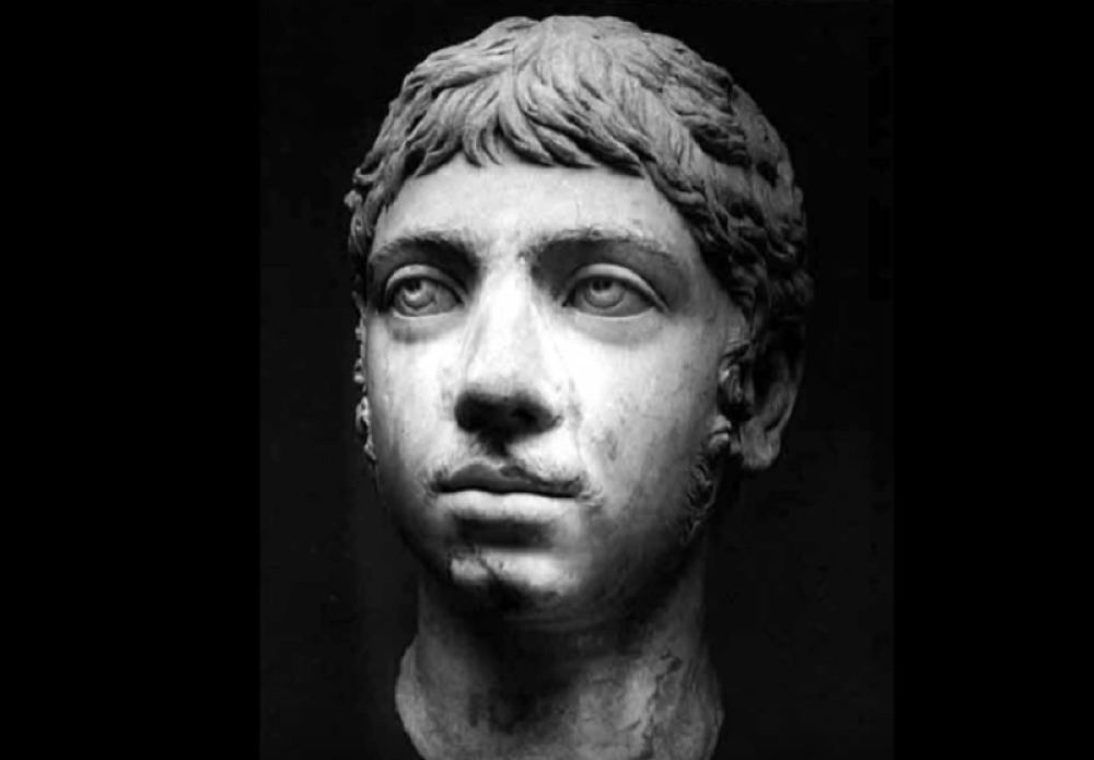 Iznervirao bi čak i izopačenog Nerona i Kaligulu svojim ponašanjem!